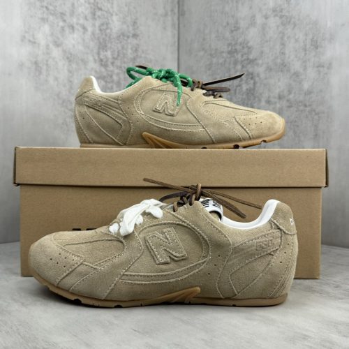 Side view of Mi New Balance NB530 casual sports shoes