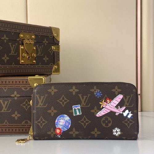 Christmas Edition Zippy Wallet in Monogram-Style Canvas with Zip Closure