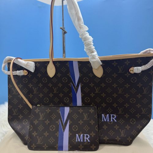 Classic Medium Shopping Tote Bag