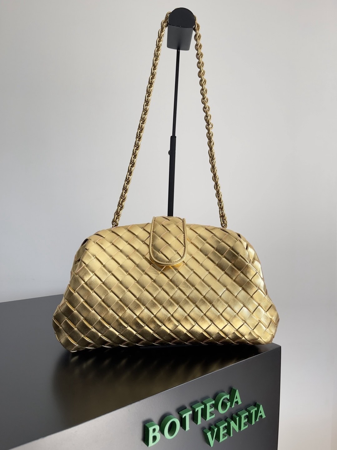 How to Choose the Right Everyday Bag for Daily Life in 2025