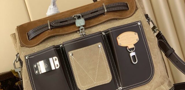 Leather vs Synthetic Everyday Bags: Which One Is Right for Daily Use?