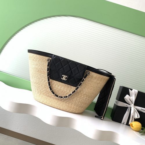 Woven Straw Basket Chain Bag