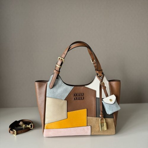 Soft Leather Lock Tote Bag