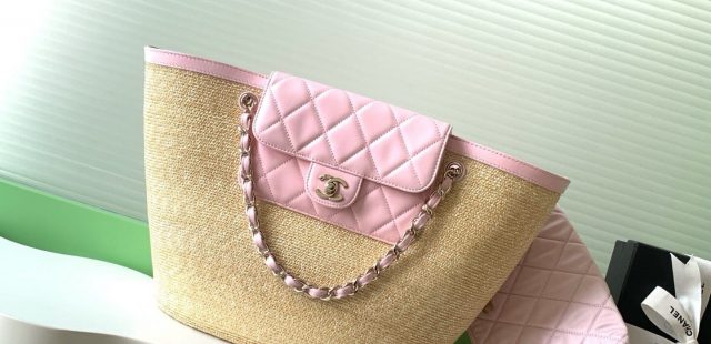 How to Build a Smart Everyday Wardrobe with Affordable Bags, Shoes, and Accessories
